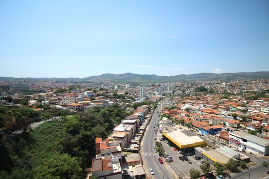 Vista  de apartamento para alugar com 2 quartos, 52m² em Teixeira Dias, Belo Horizonte