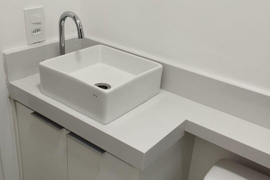 Banheiro de apartamento para alugar com 2 quartos, 42m² em É Vila Esther / Casa Verde, São Paulo