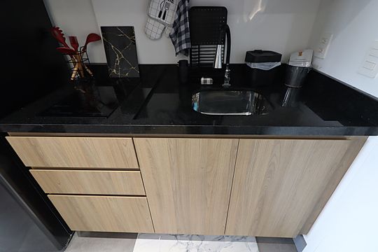 Espaço integrados - cozinha de kitnet/studio para alugar com 1 quarto, 28m² em Boa Vista, Porto Alegre