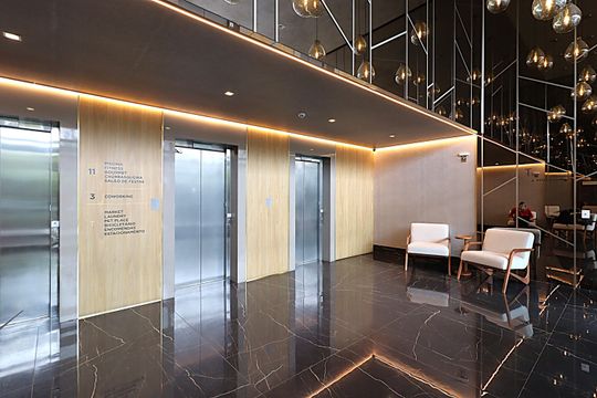 Área comum - Hall de entrada de kitnet/studio para alugar com 1 quarto, 28m² em Boa Vista, Porto Alegre