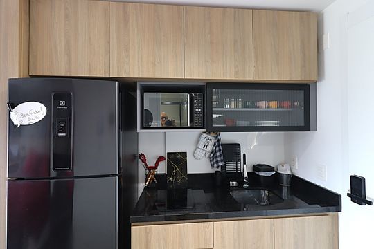 Espaço integrados - cozinha de kitnet/studio para alugar com 1 quarto, 28m² em Boa Vista, Porto Alegre