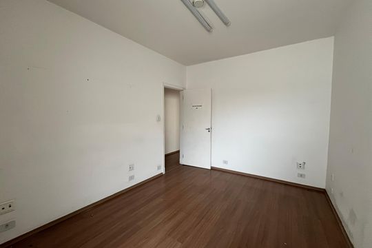Casa para alugar com 5 quartos, 186m² em Freguesia do Ó, São Paulo