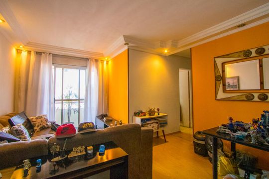 Apartamento à venda com 3 quartos, 73m² em Jardim do Estádio, Santo André