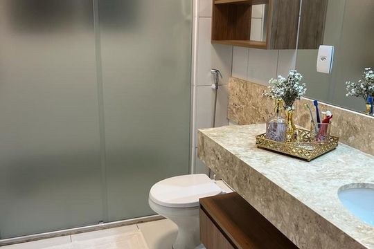 Banheiro de apartamento para alugar com 2 quartos, 99m² em Setor Bueno, Goiânia
