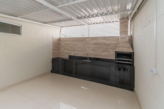 Varanda Gourmet de casa para alugar com 2 quartos, 125m² em Jardim Amanda Ii, Hortolândia