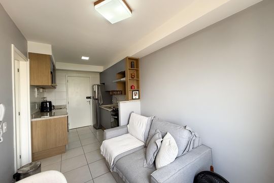 Sala de apartamento à venda com 1 quarto, 31m² em Vila Palmeiras, São Paulo