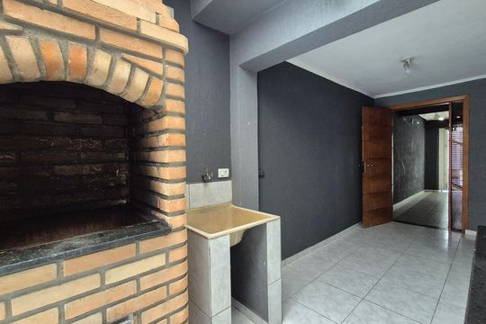 Area externa de casa para alugar com 3 quartos, 200m² em Parque Oratório, Santo André