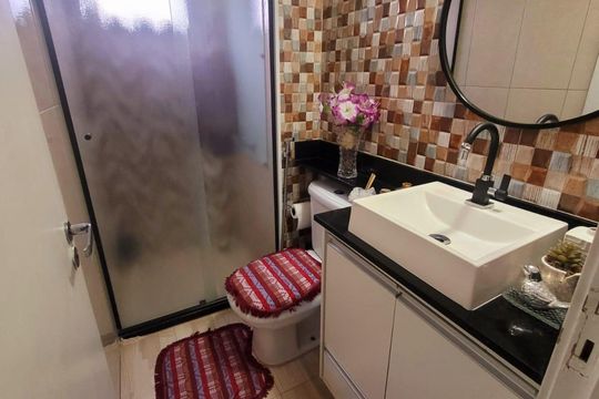 Banheiro 2 de apartamento à venda com 2 quartos, 58m² em Parque Novo Mundo, São Paulo