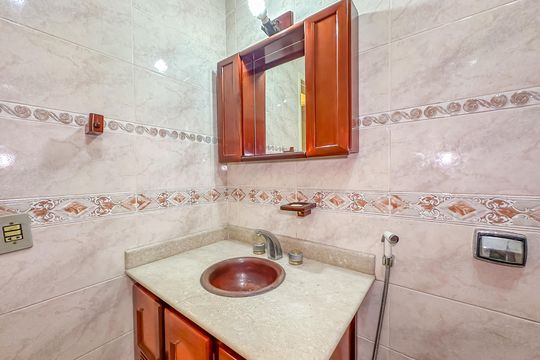 Apartamento para alugar com 3 quartos, 140m² em Catete, Rio de Janeiro
