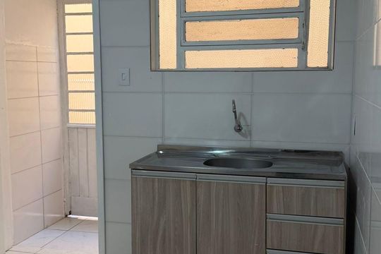 Cozinha de apartamento à venda com 1 quarto, 56m² em Centro, São Leopoldo
