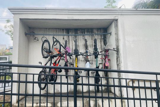 Bicicletário de apartamento para alugar com 2 quartos, 42m² em Parque Piratininga, Guarulhos