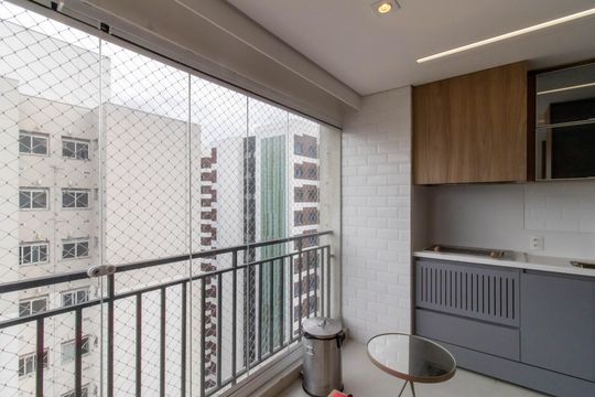 Varanda Gourmet de apartamento à venda com 2 quartos, 66m² em Centro, Guarulhos