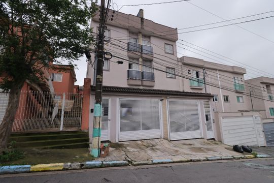 Fachada de apartamento para alugar com 2 quartos, 50m² em Parque das Nações, Santo André