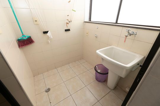 ÁREA DE SERVIÇO de apartamento à venda com 3 quartos, 108m² em Bonfim, Campinas