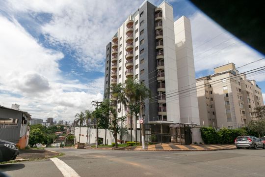 FACHADA DO PRÉDIO de apartamento à venda com 3 quartos, 108m² em Bonfim, Campinas