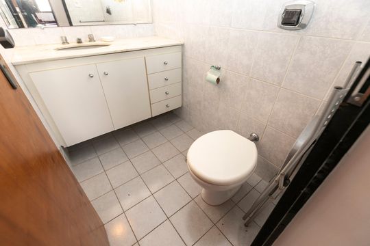 BANHEIRO SOCIAL de apartamento à venda com 3 quartos, 108m² em Bonfim, Campinas