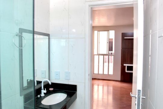 Banheiro Social de apartamento para alugar com 2 quartos, 45m² em Fonte Grande, Contagem