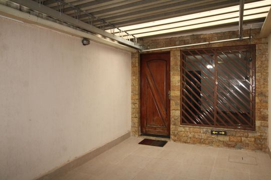 Garagem de casa para alugar com 3 quartos, 90m² em Mandaqui, São Paulo