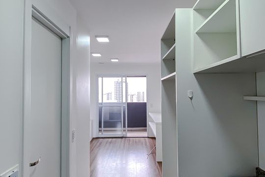 Cozinha de kitnet/studio à venda com 1 quarto, 23m² em Quarta Parada, São Paulo