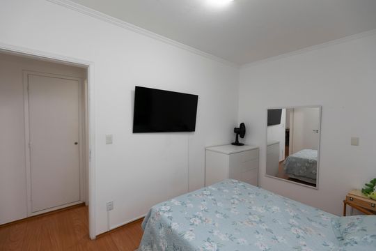 QUARTO de apartamento à venda com 1 quarto, 55m² em Centro, Campinas