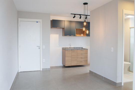 Apartamento para alugar com 2 quartos, 43m² em Santo Amaro, São Paulo
