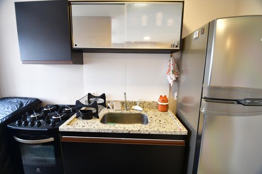 Cozinha de apartamento para alugar com 2 quartos, 47m² em Cidade Satélite Íris, Campinas