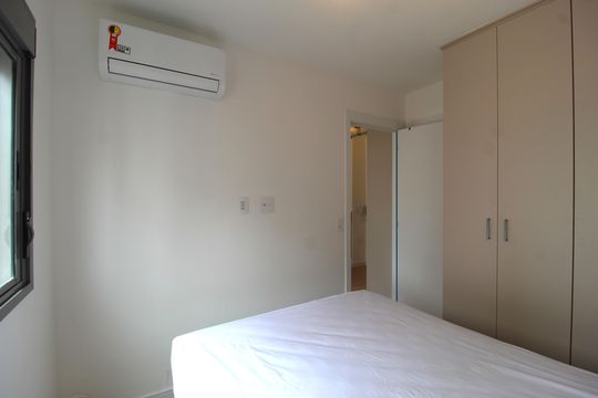 Quarto Suíte de apartamento para alugar com 1 quarto, 25m² em Vila Nova Conceição, São Paulo