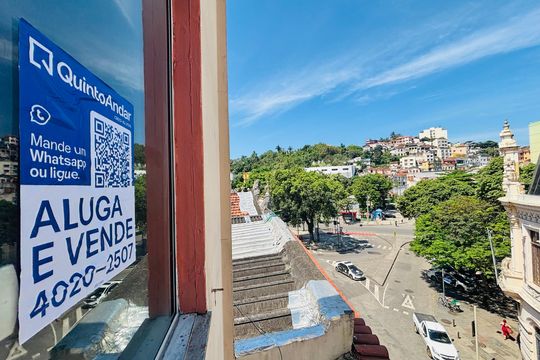 Placa de apartamento para alugar com 2 quartos, 42m² em Catete, Rio de Janeiro