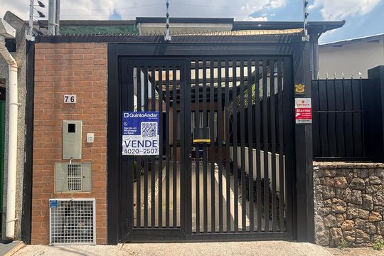 Casa à venda com 3 quartos, 129m² em Campo Belo, São Paulo