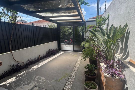 Casa à venda com 3 quartos, 129m² em Campo Belo, São Paulo