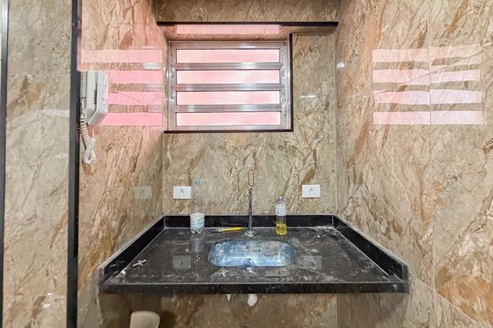 Cozinha e Área de Serviço de apartamento para alugar com 2 quartos, 45m² em Liberdade, São Paulo