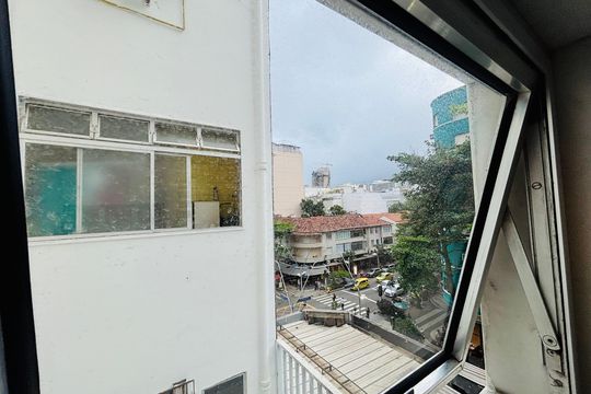 Apartamento para alugar com 1 quarto, 50m² em Leblon, Rio de Janeiro