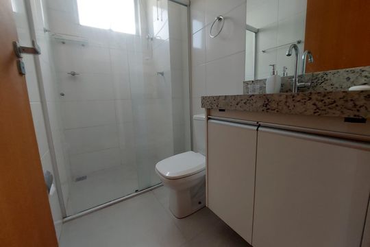 banheiro 1 de apartamento para alugar com 2 quartos, 132m² em São Lucas, Belo Horizonte