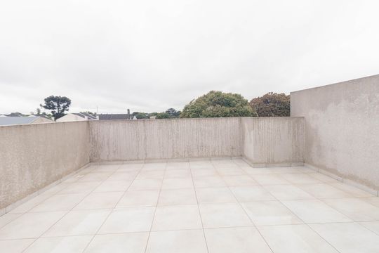 Terraço de casa de condomínio à venda com 3 quartos, 115m² em Bairro Alto, Curitiba