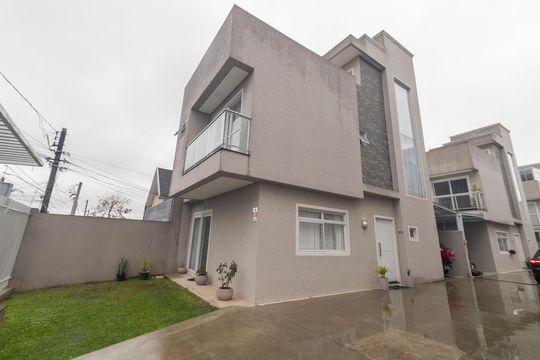 Fachada de casa de condomínio à venda com 3 quartos, 115m² em Bairro Alto, Curitiba