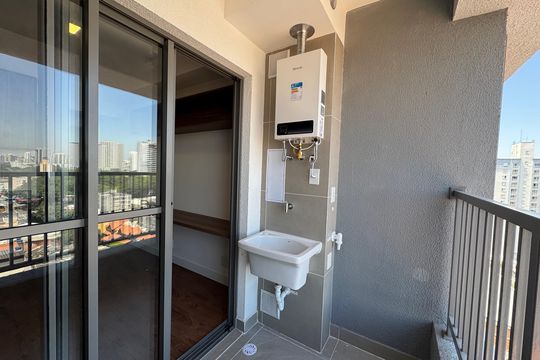 Área de Serviço de apartamento para alugar com 1 quarto, 30m² em Presidente Altino, Osasco