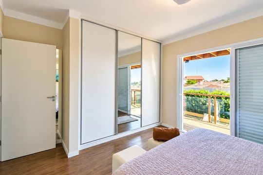 Suíte de casa para alugar com 3 quartos, 215m² em Jardim Santana, Campinas