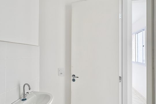 Banheiro de apartamento à venda com 2 quartos, 38m² em Jardim das Gracas, São Paulo