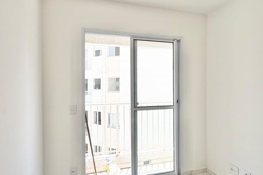 Apartamento à venda com 2 quartos, 38m² em Jardim das Gracas, São Paulo