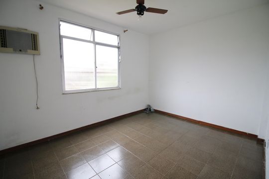 Apartamento à venda com 2 quartos, 47m² em Taquara, Rio de Janeiro
