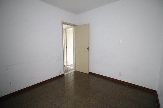 Apartamento à venda com 2 quartos, 47m² em Taquara, Rio de Janeiro
