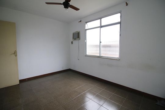 Apartamento à venda com 2 quartos, 47m² em Taquara, Rio de Janeiro