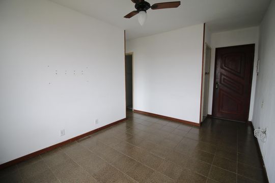 Apartamento à venda com 2 quartos, 47m² em Taquara, Rio de Janeiro
