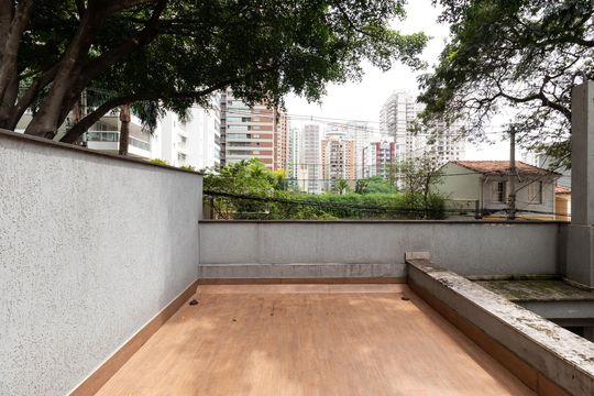 Varanda da Suíte 1 de casa para alugar com 3 quartos, 280m² em Perdizes, São Paulo