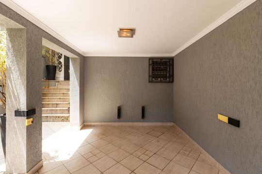 Garagem de casa para alugar com 3 quartos, 280m² em Perdizes, São Paulo