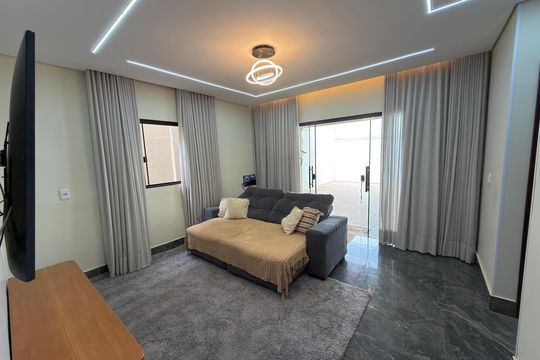 Casa para alugar com 3 quartos, 150m² em Samambaia, Brasília