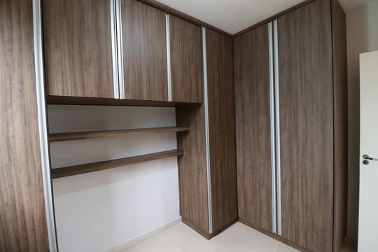 Quarto 2 de apartamento para alugar com 2 quartos, 46m² em Jardim Roberto Benedetti, Ribeirão Preto