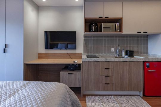 Cozinha de apartamento para alugar com 1 quarto, 28m² em Perdizes, São Paulo