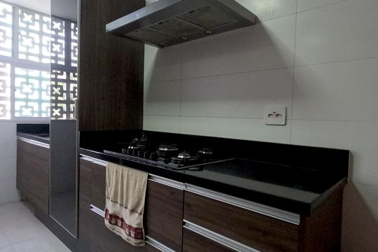 Cozinha e Área de Serviço de apartamento para alugar com 2 quartos, 100m² em José Menino, Santos
