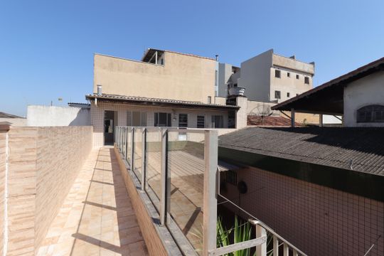 Corredor externo de kitnet/studio para alugar com 1 quarto, 18m² em Vila Curuçá, Santo André